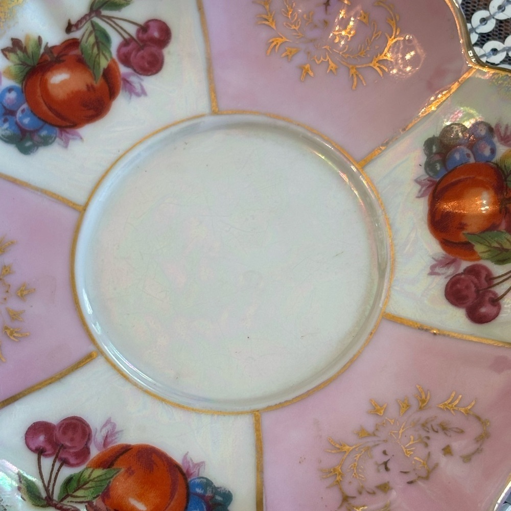 Vintage Shafford bone china saucer - Picture 3 of 6